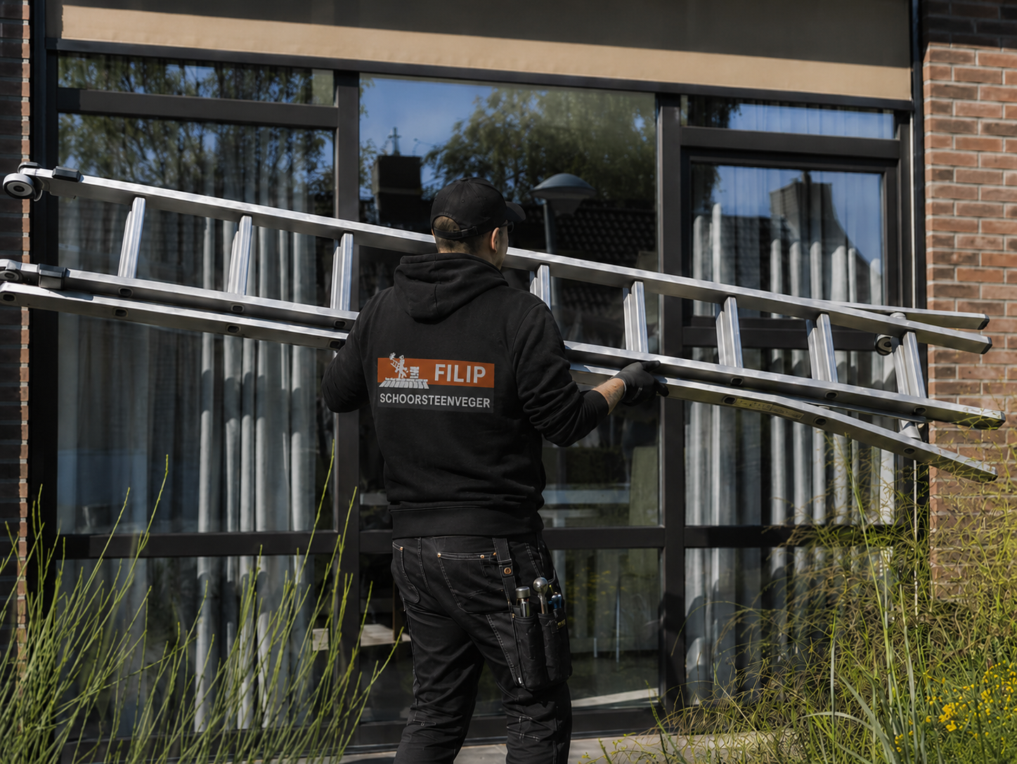 Vogelnest in een rookkanaal